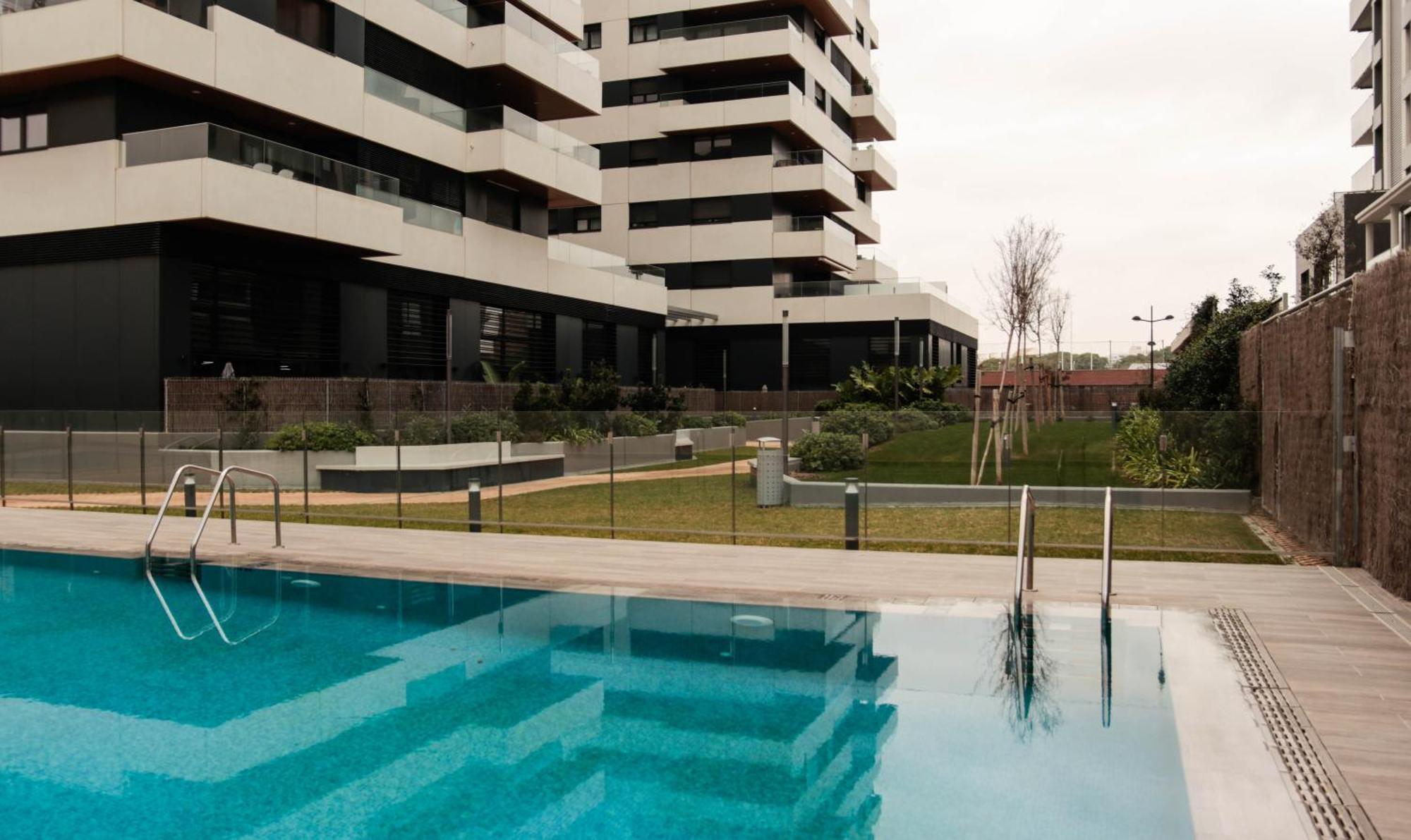 Espectacular Loft Piscina Y Terraza - Metro L10 - Las Ciencias - Ruzafa - Valencia Centro Bagian luar foto